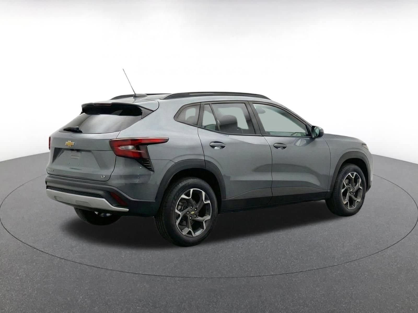 Thumbnail: 2025 Chevrolet Trax - 8