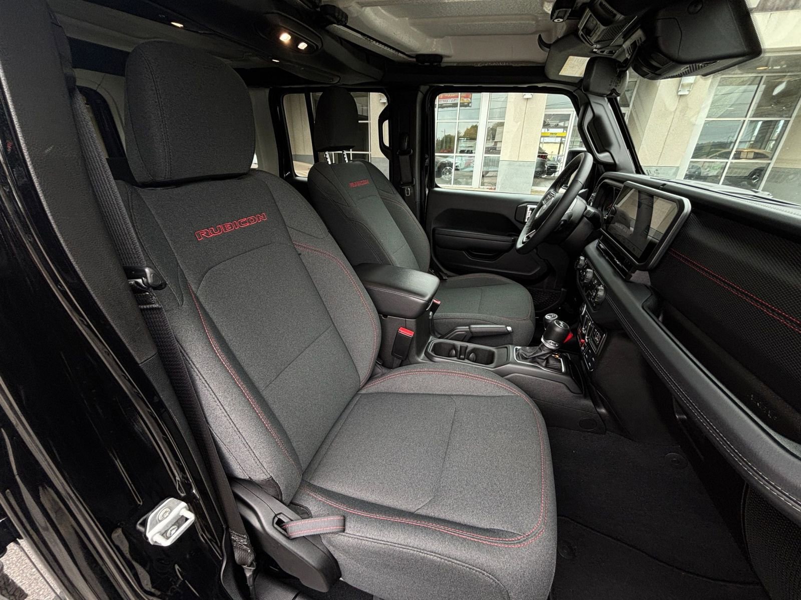 Thumbnail: 2025 Jeep Wrangler - 35