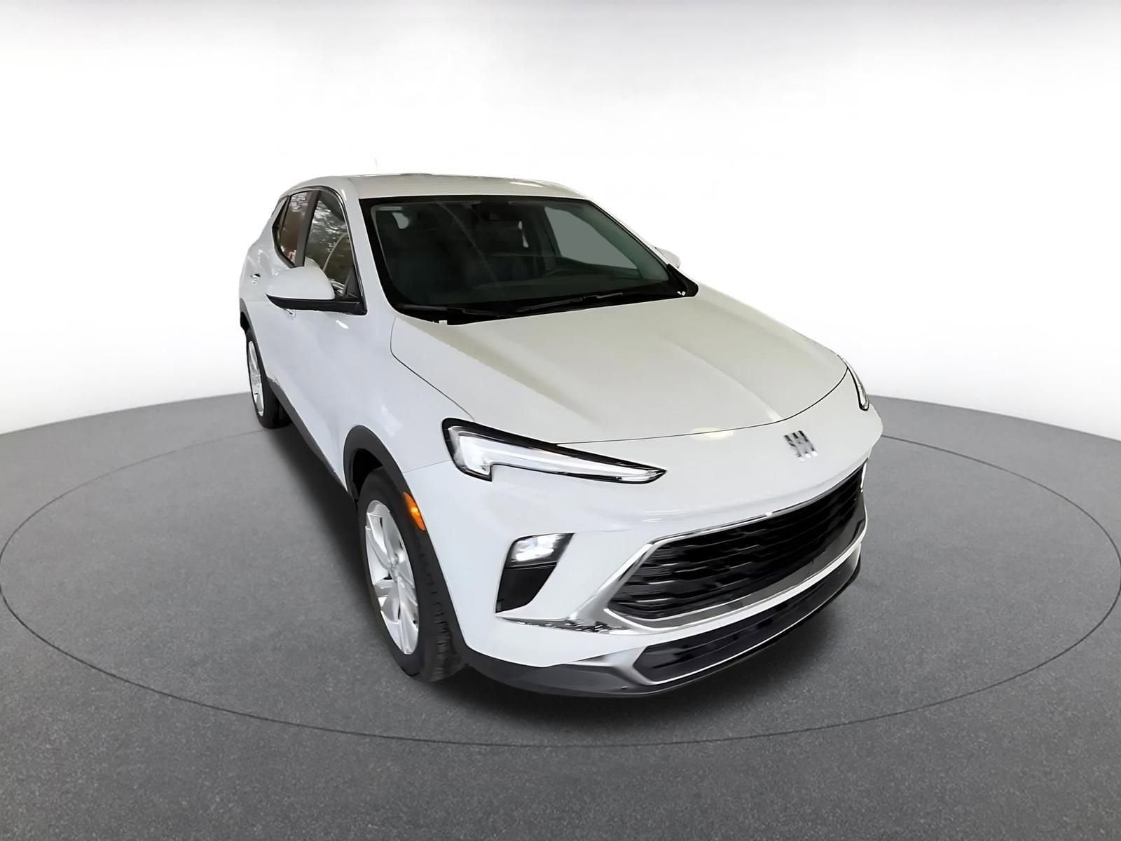 Thumbnail: 2025 Buick Encore GX - 3