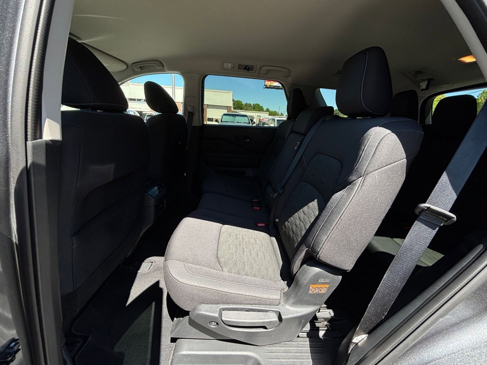 Thumbnail: 2025 Nissan Pathfinder - 28