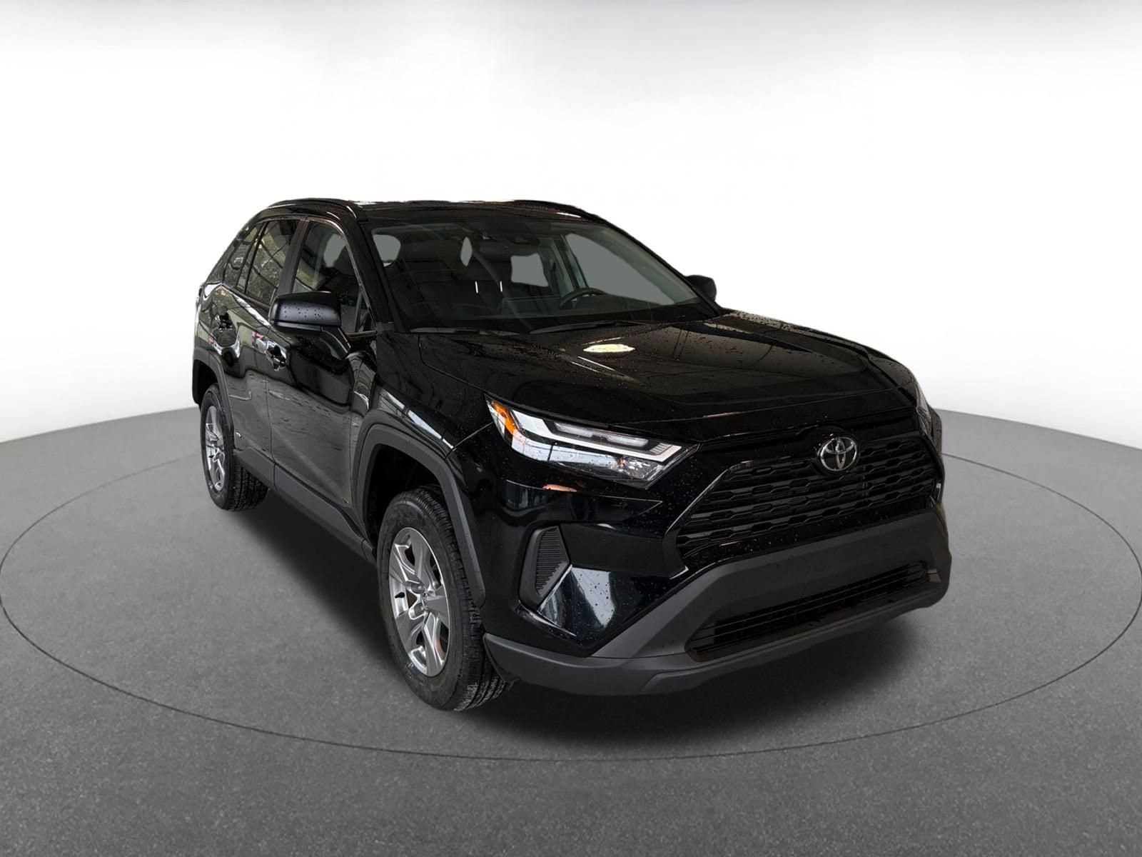Thumbnail: 2025 Toyota RAV4 - 1