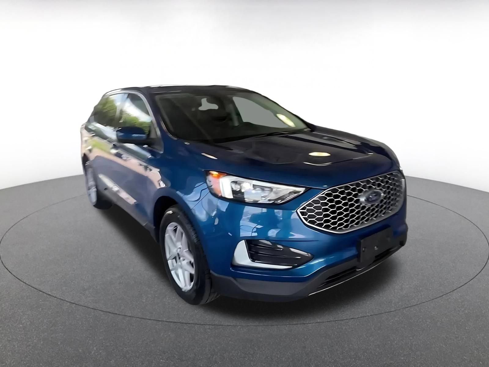 Thumbnail: 2024 Ford Edge - 3