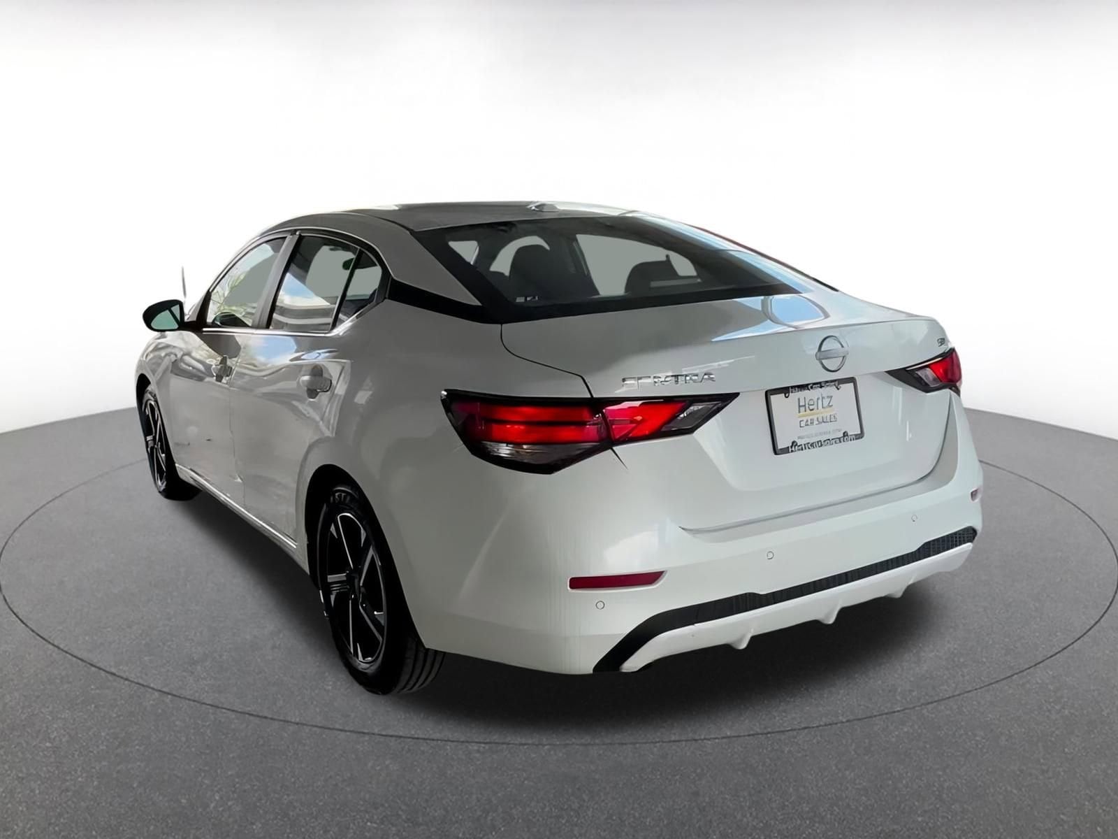Thumbnail: 2024 Nissan Sentra - 11