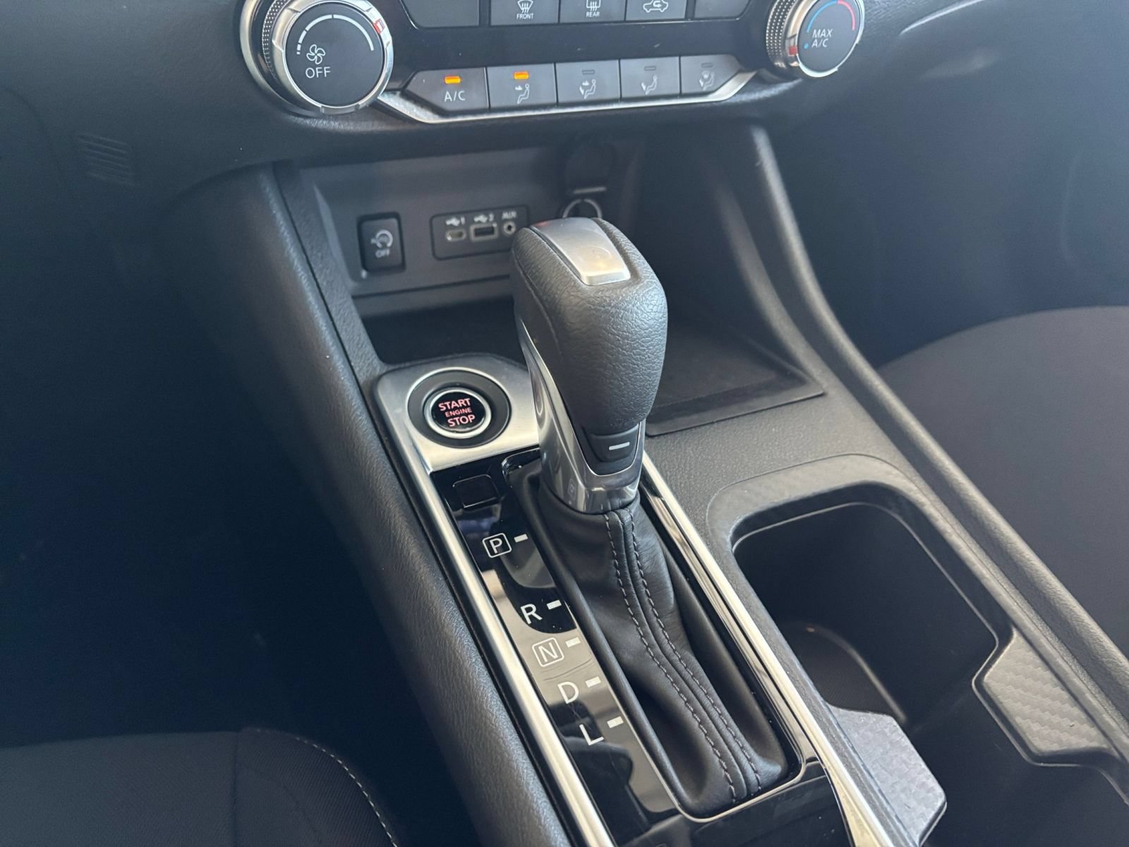 Thumbnail: 2025 Nissan Sentra - 35