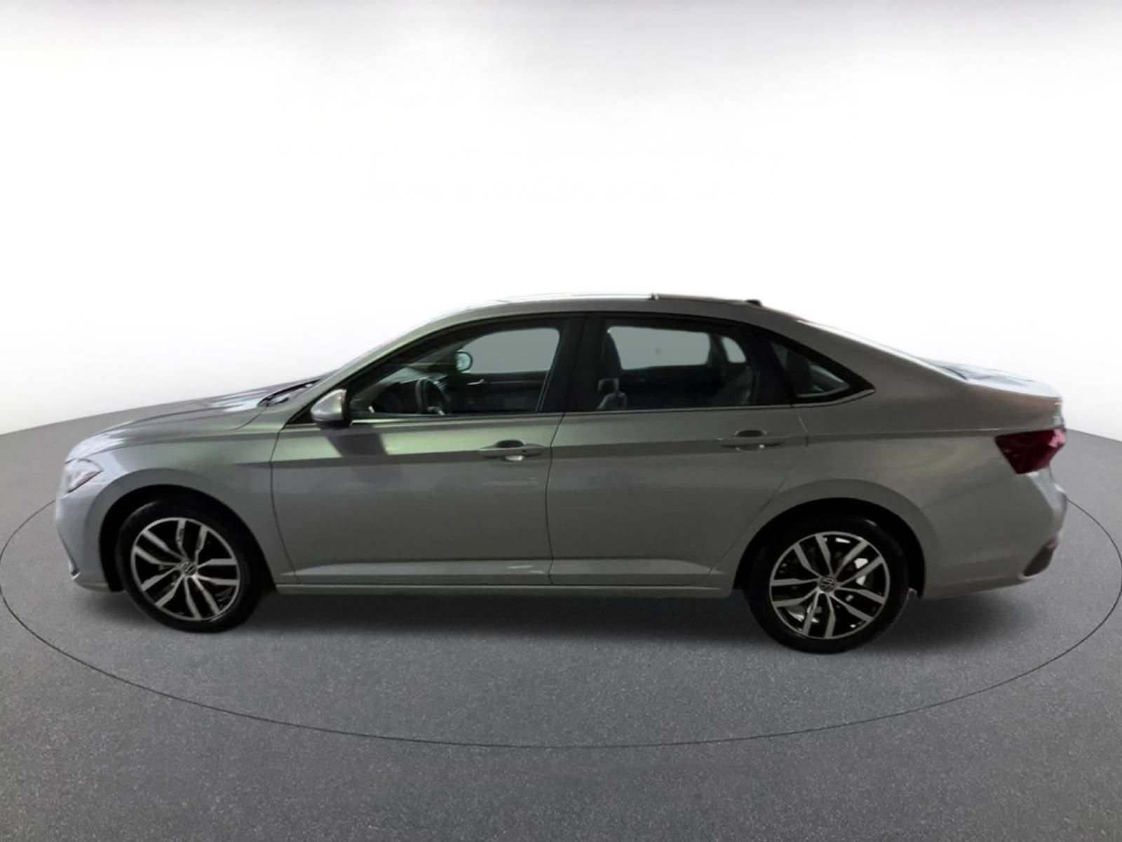 Thumbnail: 2025 Volkswagen Jetta - 7