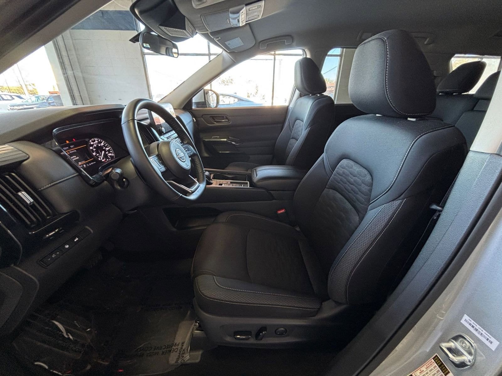 Thumbnail: 2025 Nissan Pathfinder - 29