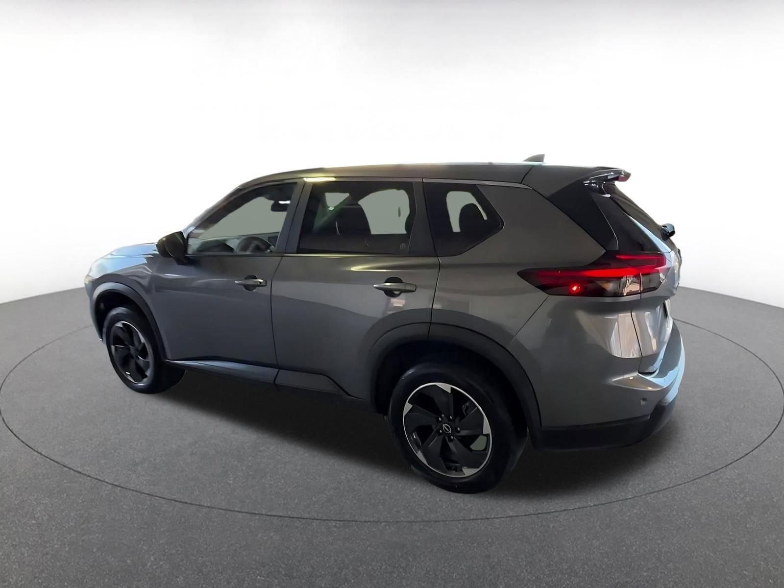 Thumbnail: 2024 Nissan Rogue - 15