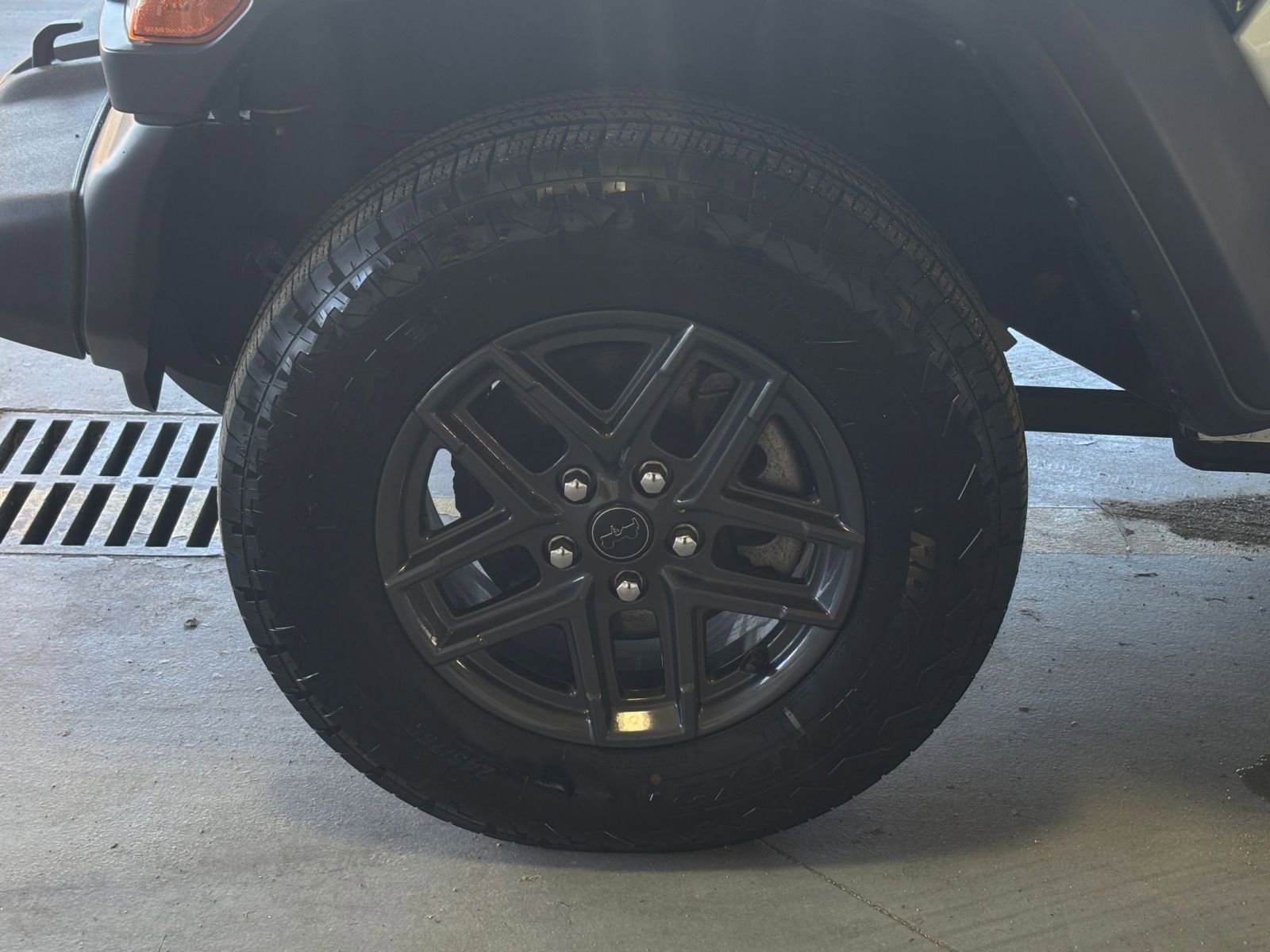 Thumbnail: 2025 Jeep Wrangler - 34