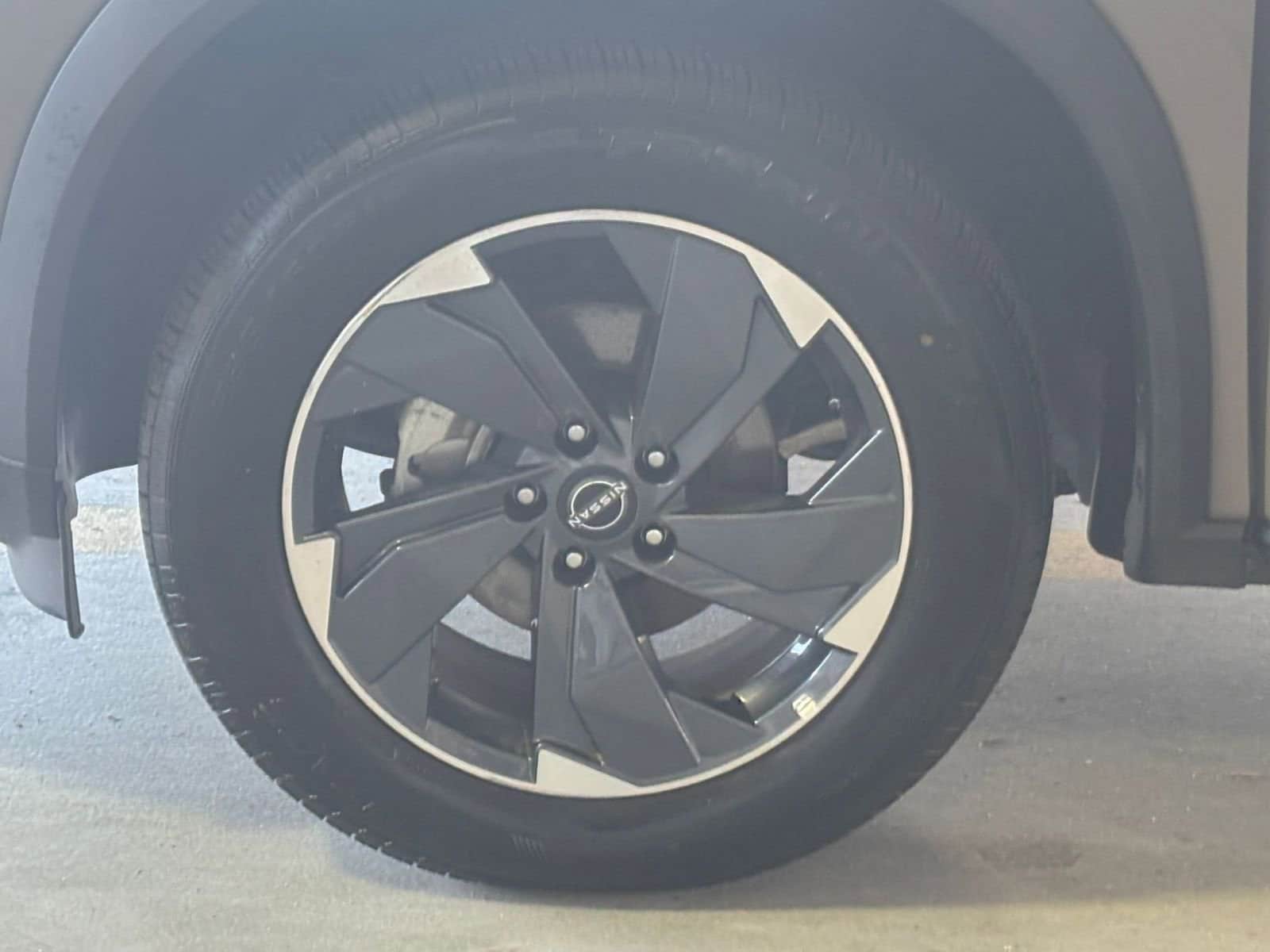 Thumbnail: 2025 Nissan Rogue - 32