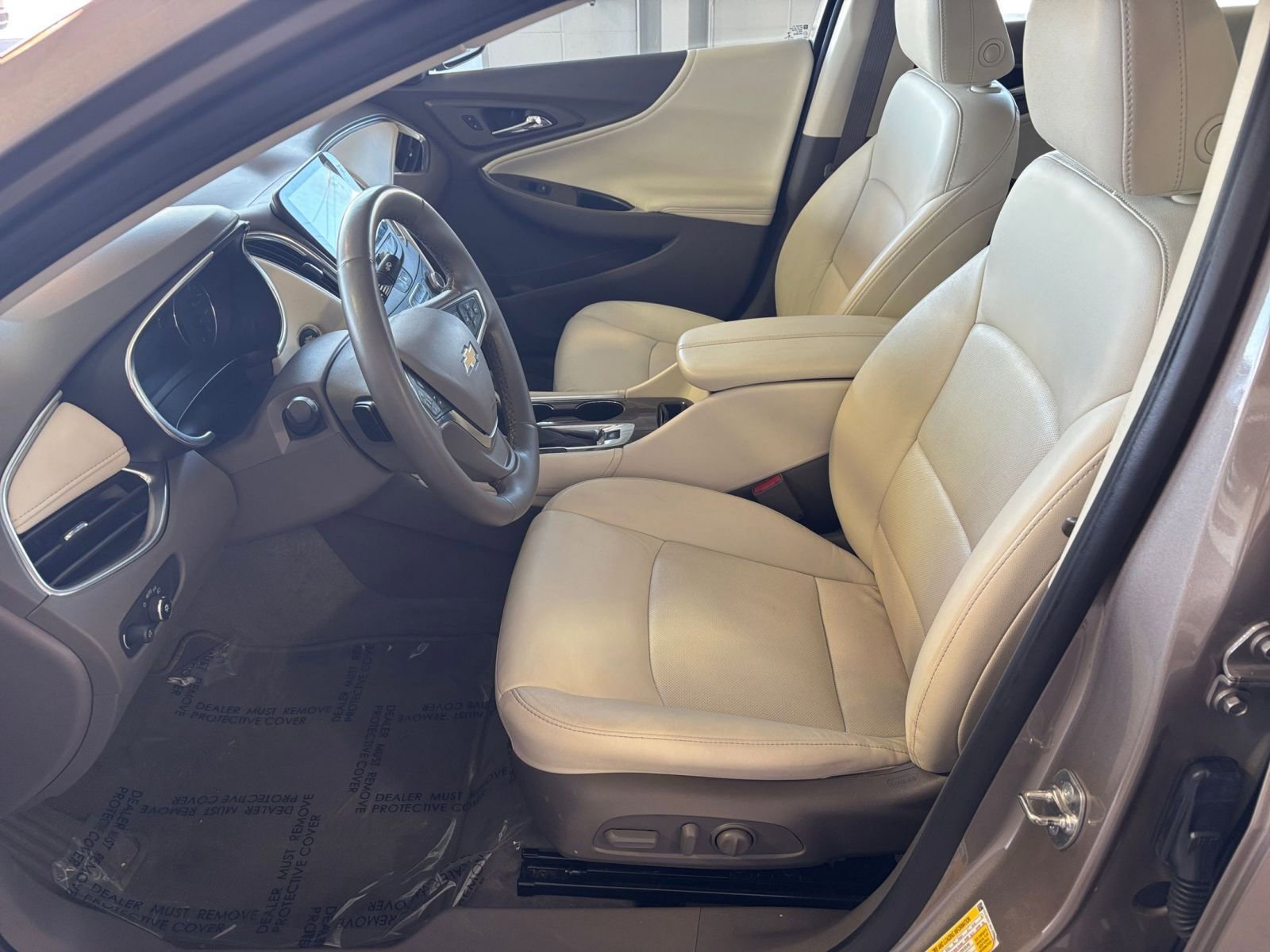 Thumbnail: 2024 Chevrolet Malibu - 27