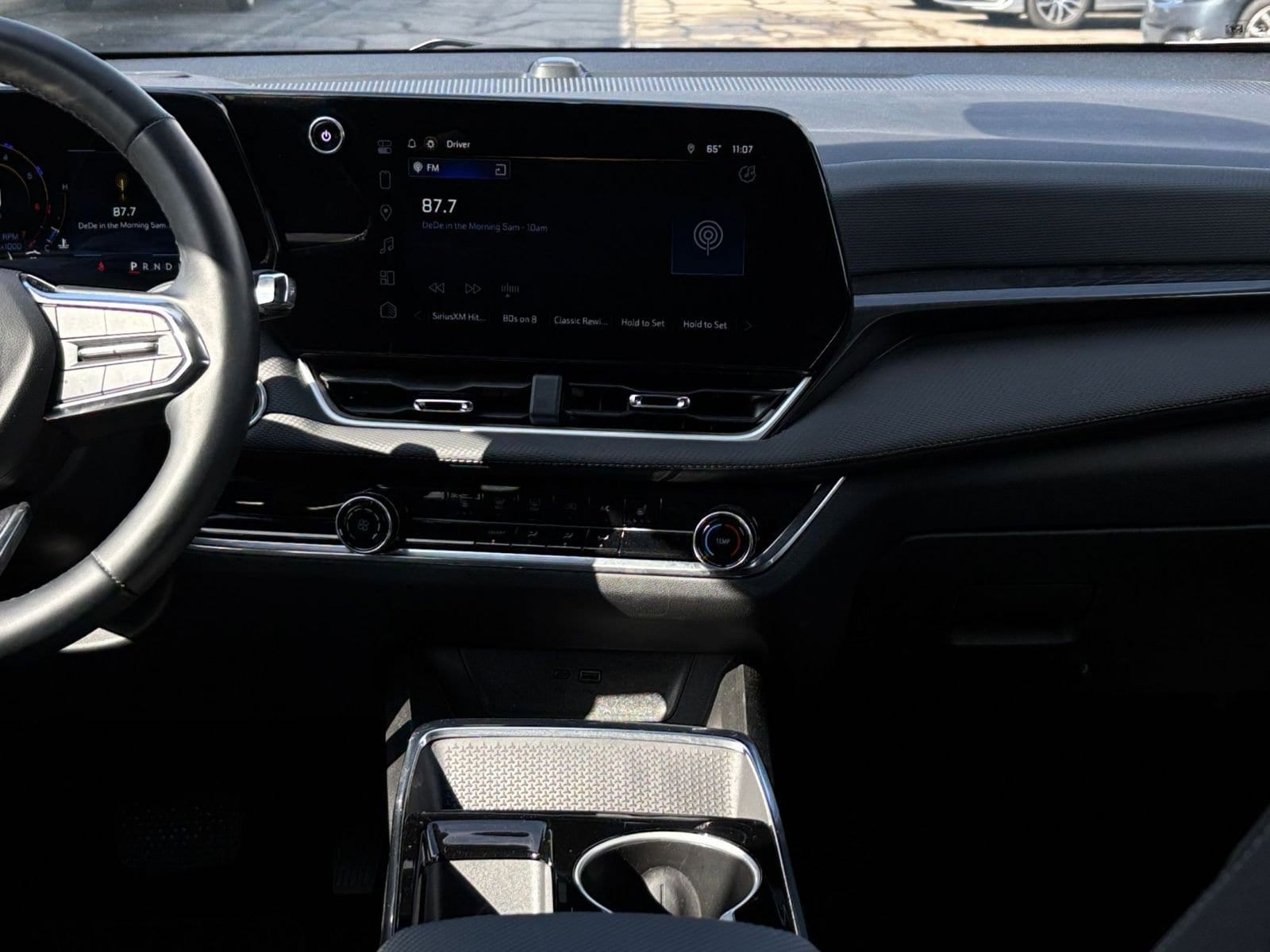 Thumbnail: 2025 Chevrolet Equinox - 18