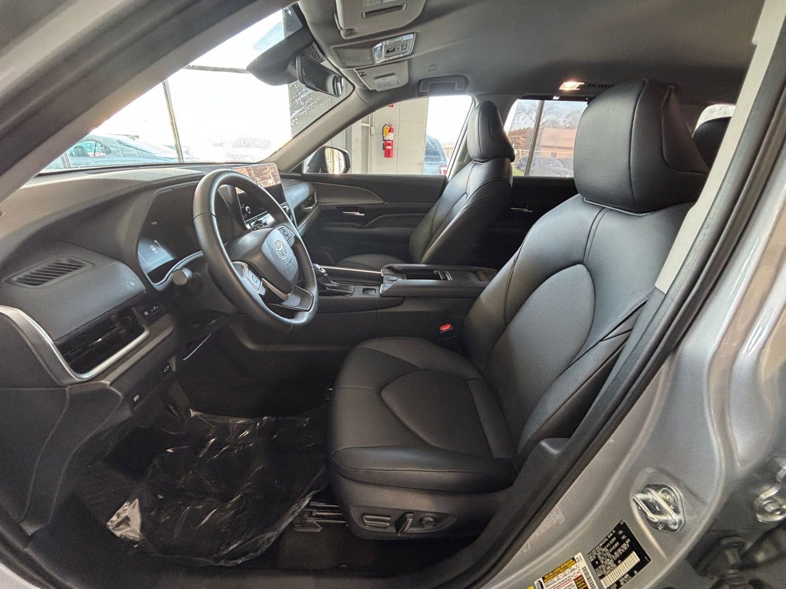 Thumbnail: 2025 Toyota Grand Highlander - 27