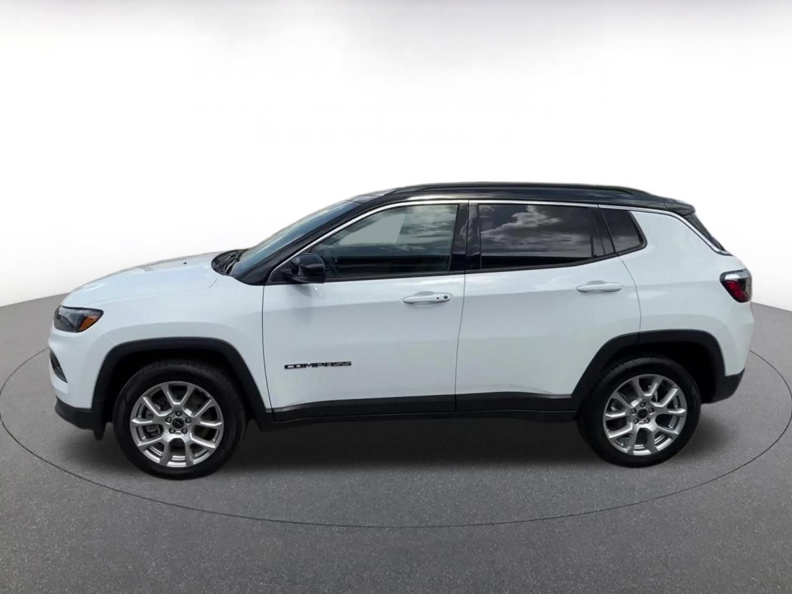 Thumbnail: 2025 Jeep Compass - 10