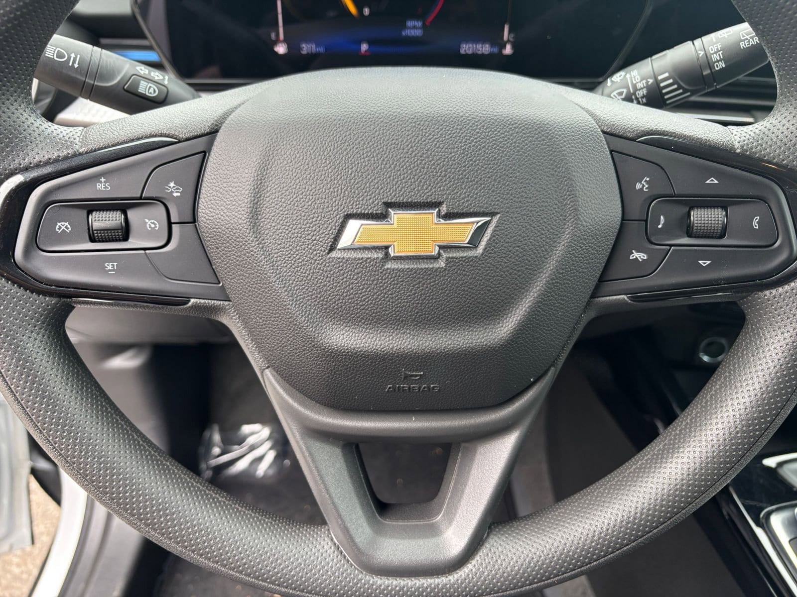 Thumbnail: 2025 Chevrolet Trax - 29