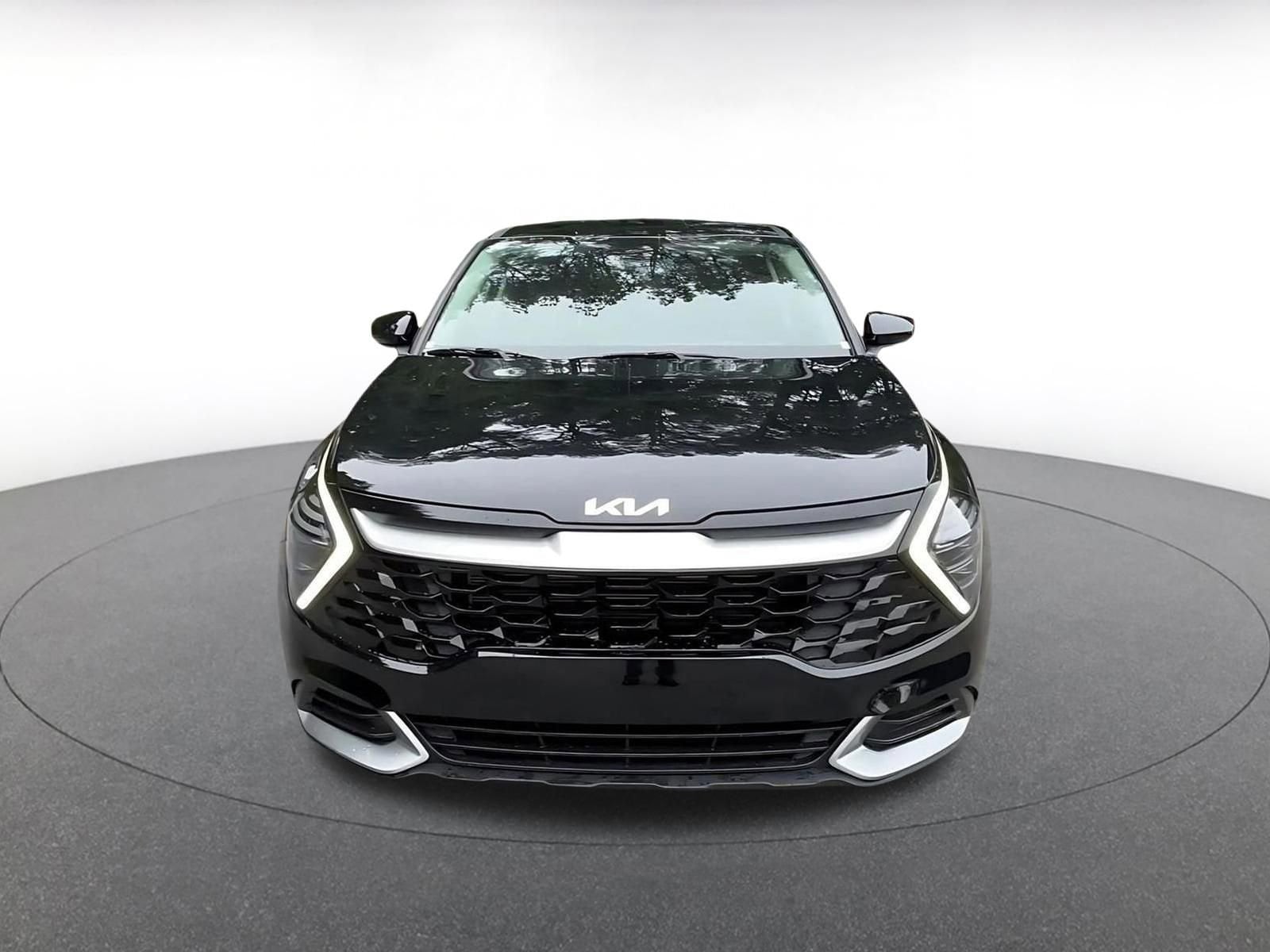 Thumbnail: 2025 Kia Sportage - 5