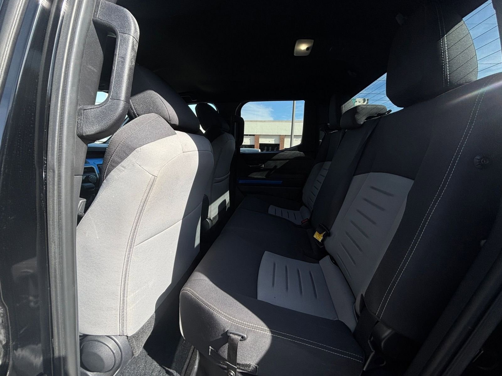 Thumbnail: 2025 Toyota Tacoma - 31