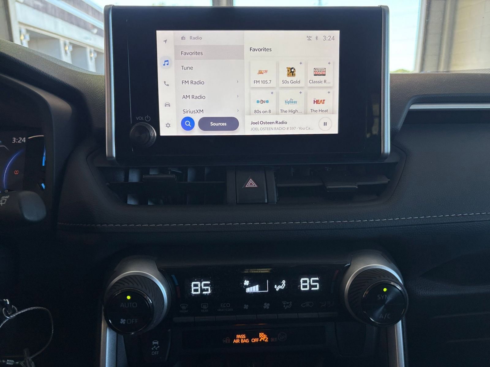 Thumbnail: 2025 Toyota RAV4 - 18