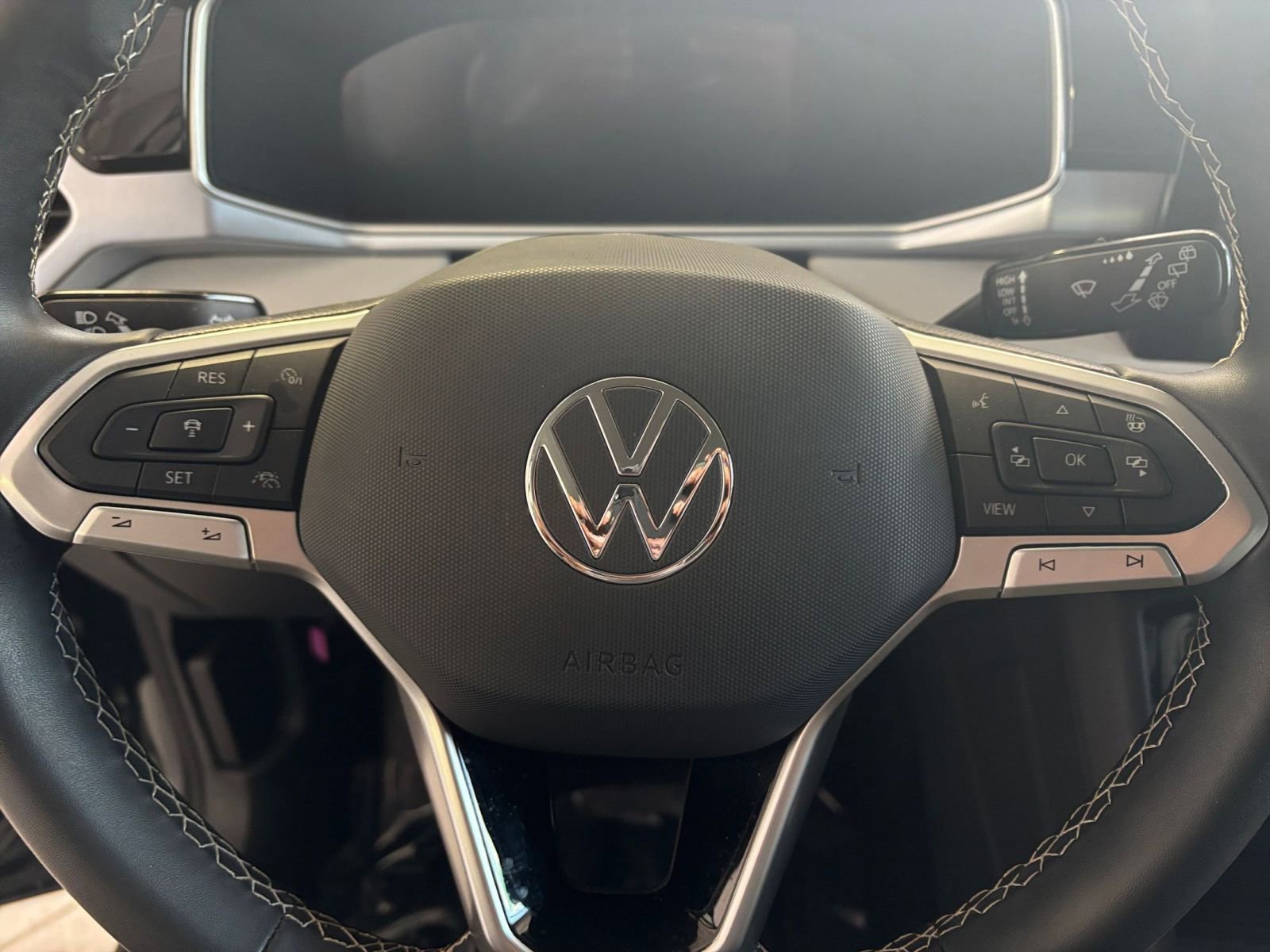 Thumbnail: 2025 Volkswagen Taos - 28