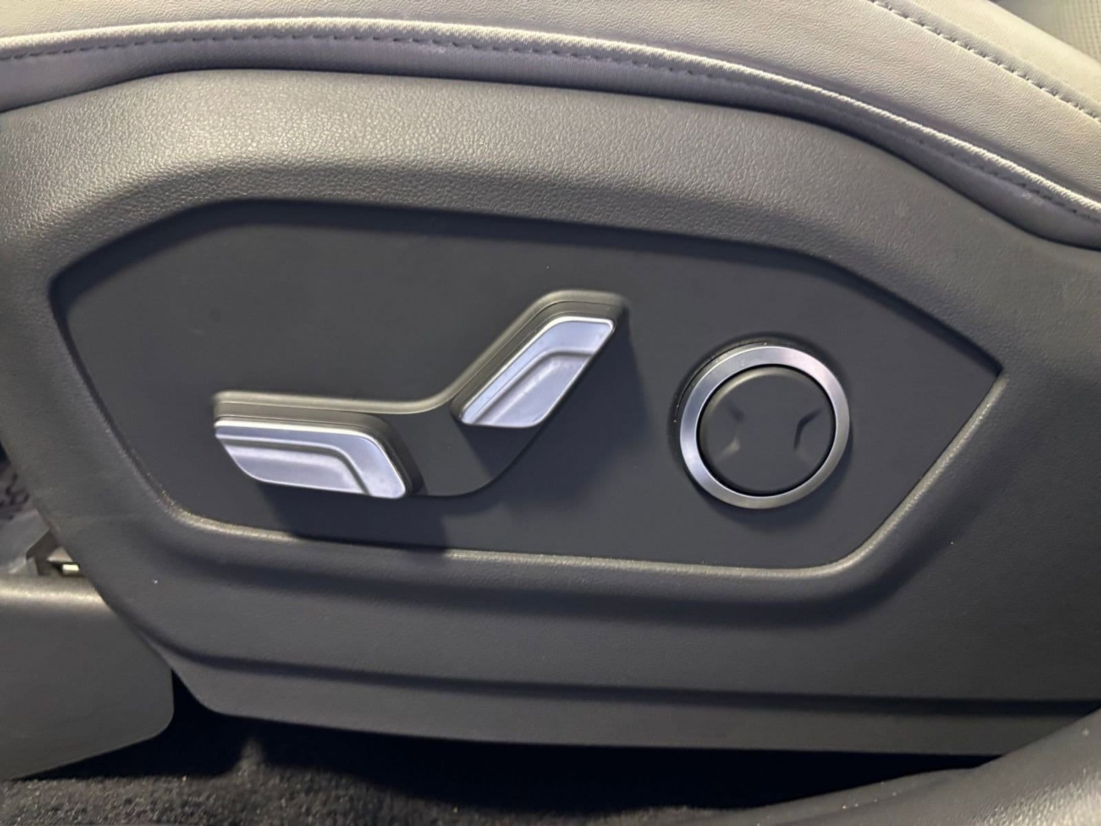 Thumbnail: 2025 Hyundai Santa Fe - 27