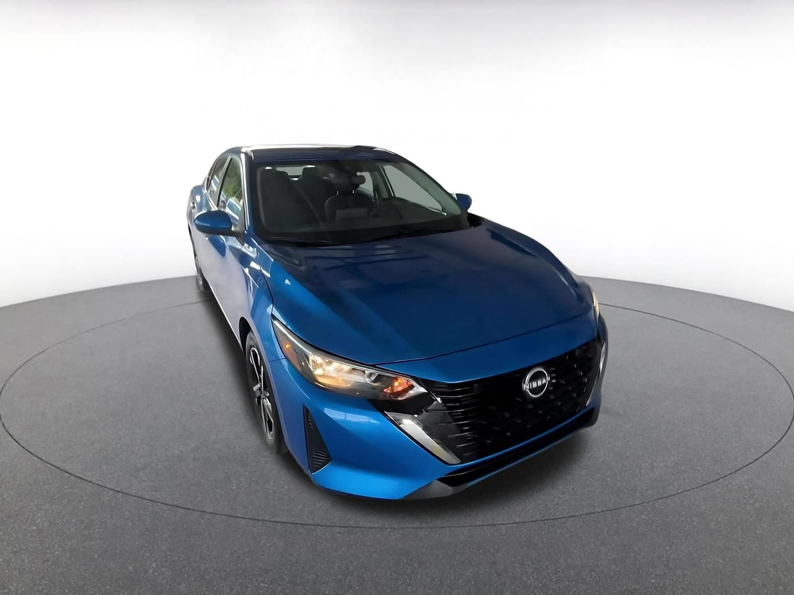 Thumbnail: 2025 Nissan Sentra - 3