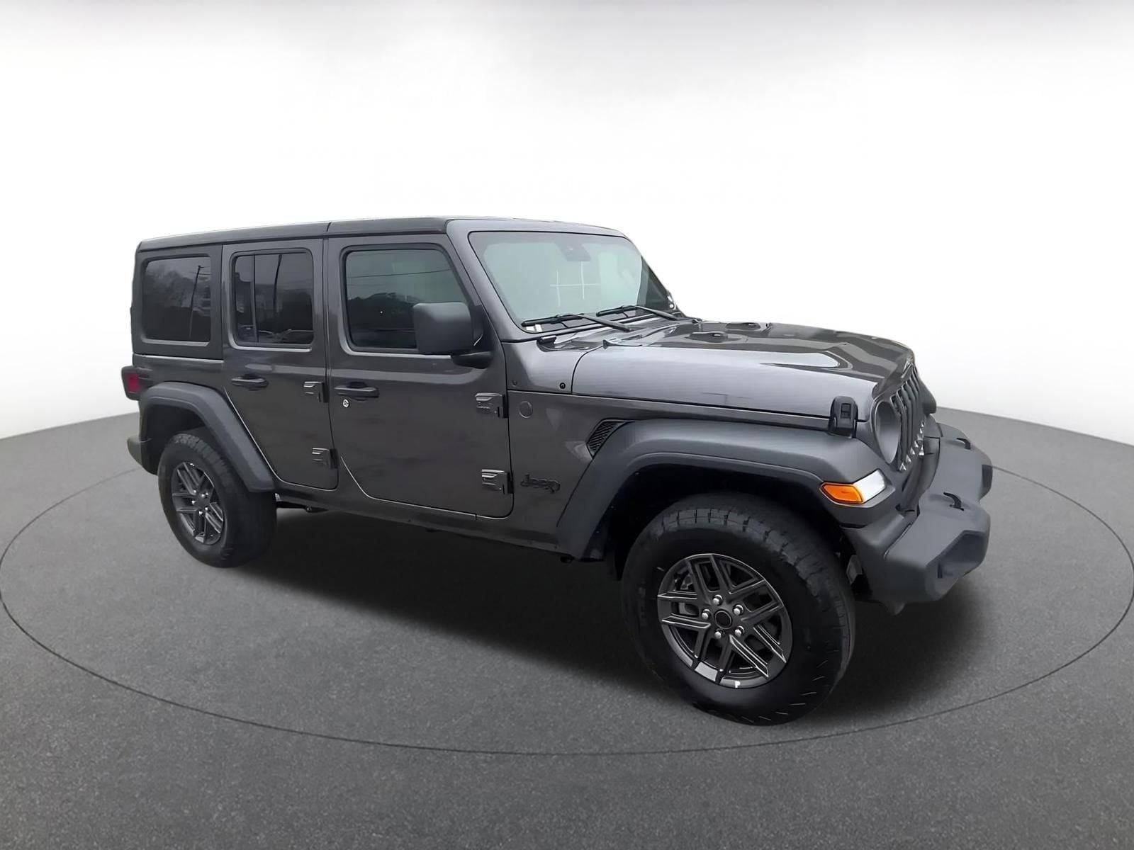 Thumbnail: 2025 Jeep Wrangler - 2