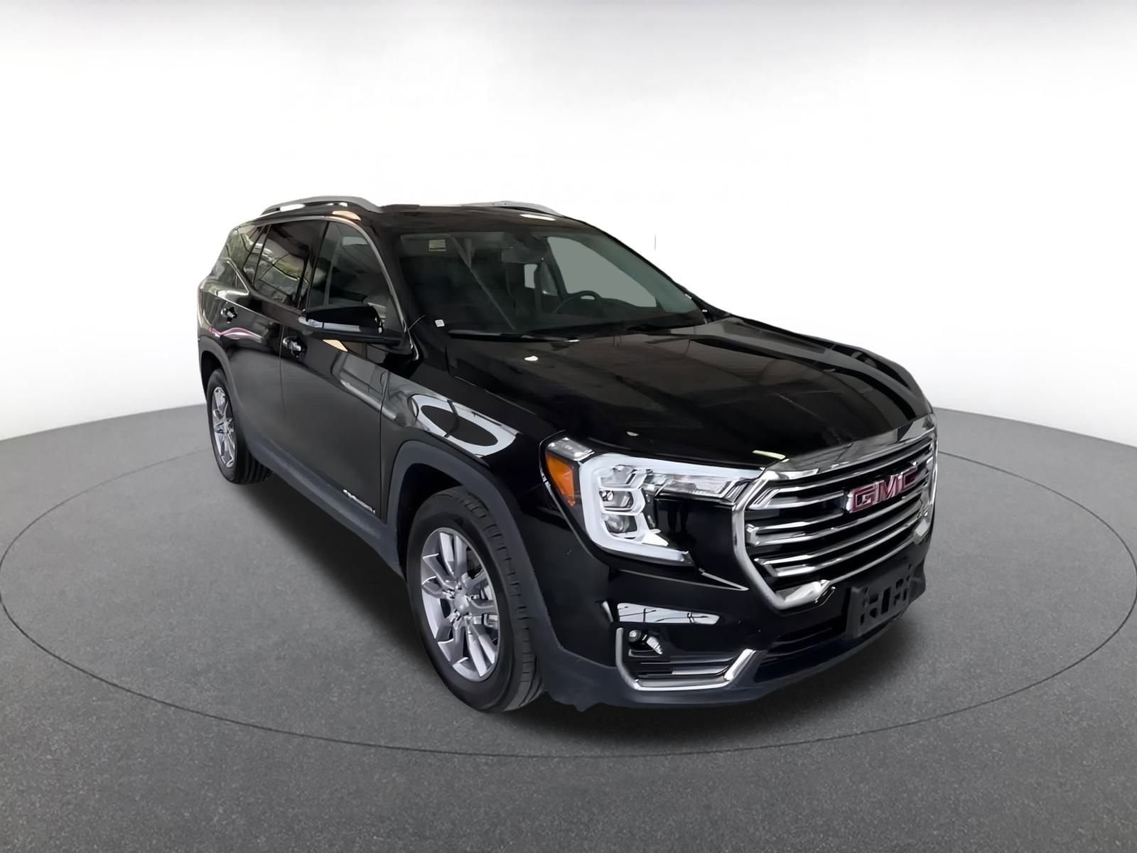 Thumbnail: 2024 GMC Terrain - 3