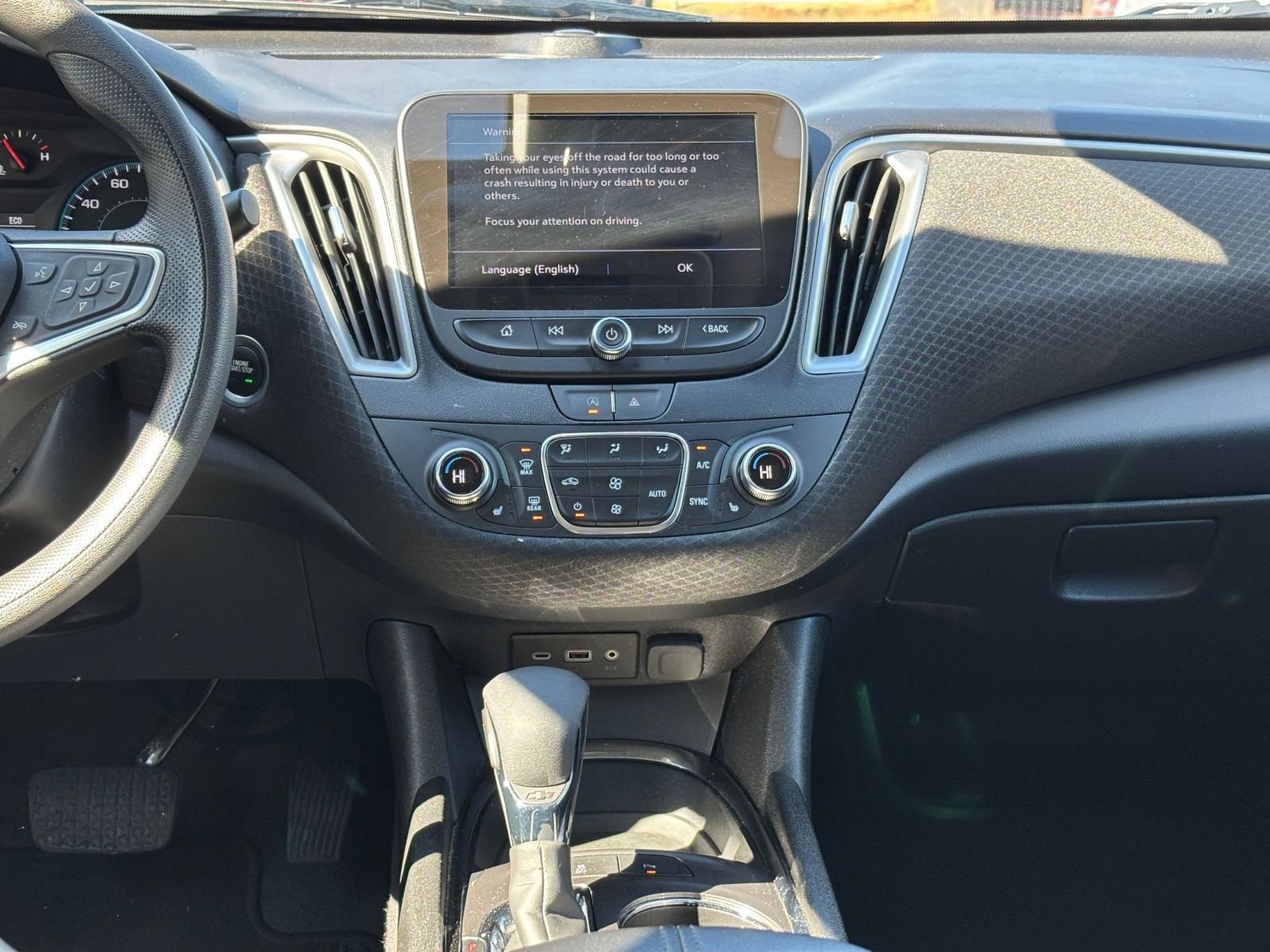 Thumbnail: 2024 Chevrolet Malibu - 18