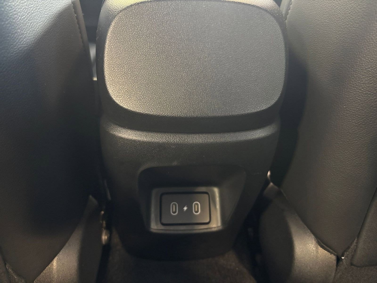 Thumbnail: 2025 Hyundai Elantra - 27