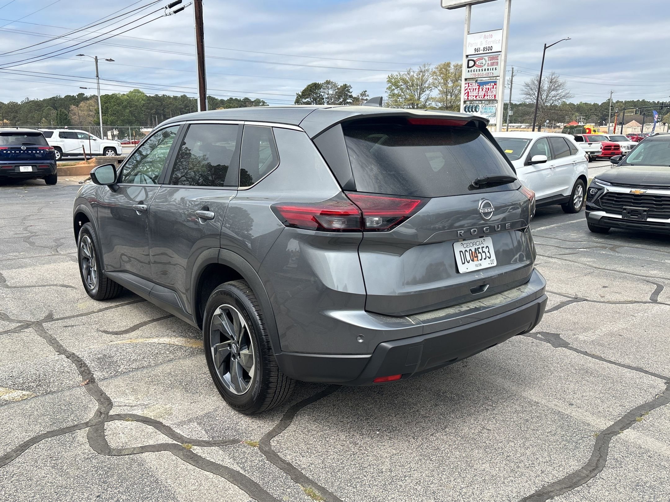 Thumbnail: 2025 Nissan Rogue - 10