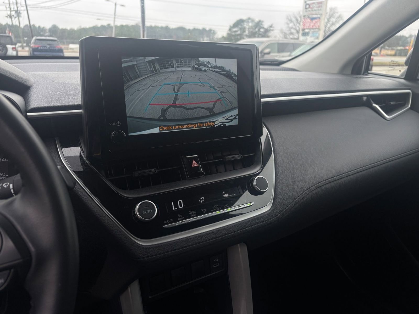 Thumbnail: 2025 Toyota Corolla Cross - 25