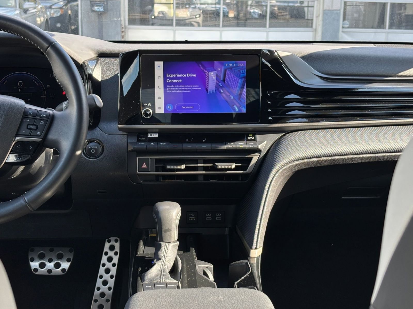 Thumbnail: 2025 Toyota Camry - 18