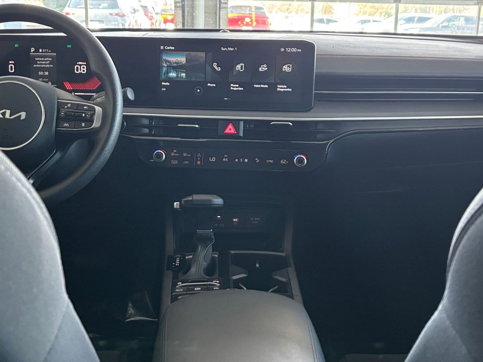 Thumbnail: 2025 Kia K5 - 17