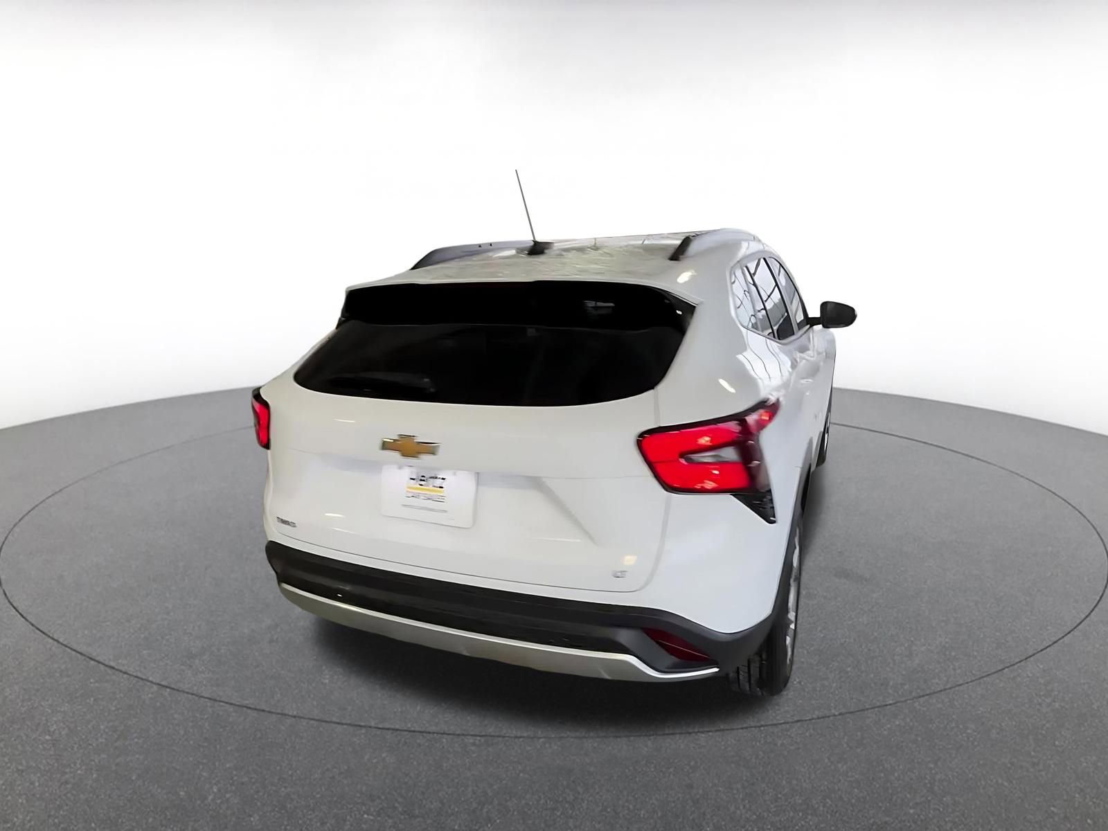 Thumbnail: 2025 Chevrolet Trax - 13