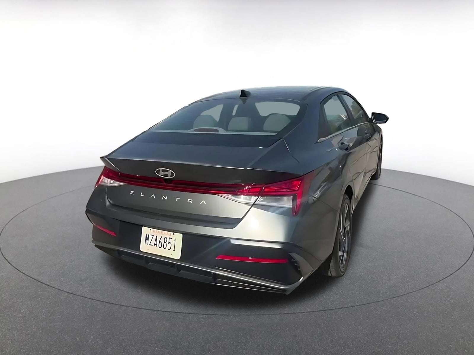 Thumbnail: 2025 Hyundai Elantra - 13