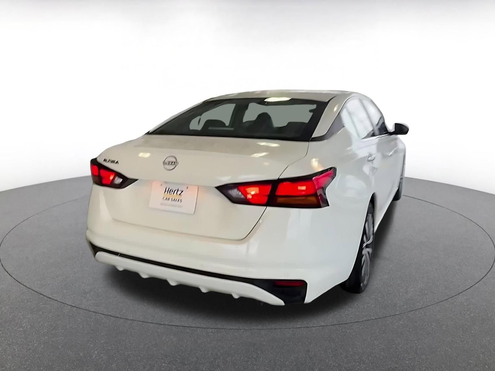 Thumbnail: 2025 Nissan Altima - 20