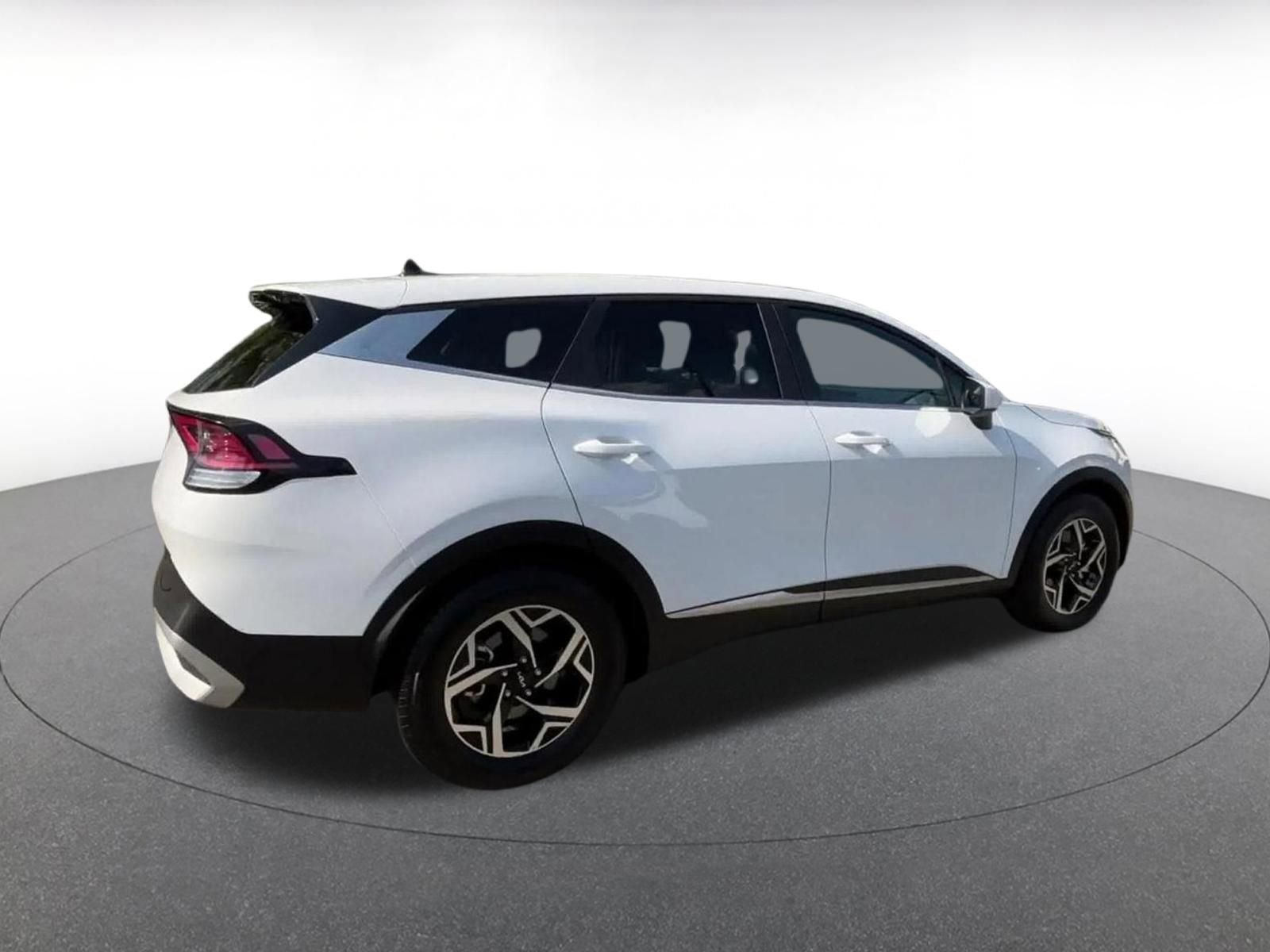 Thumbnail: 2025 Kia Sportage - 13