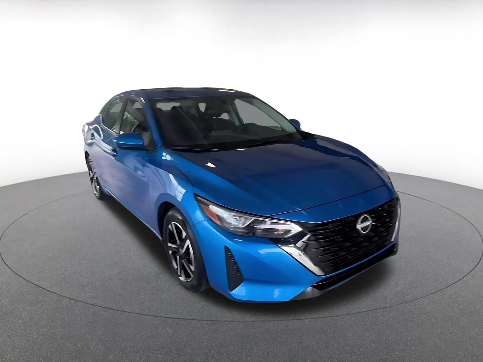 Thumbnail: 2025 Nissan Sentra - 3