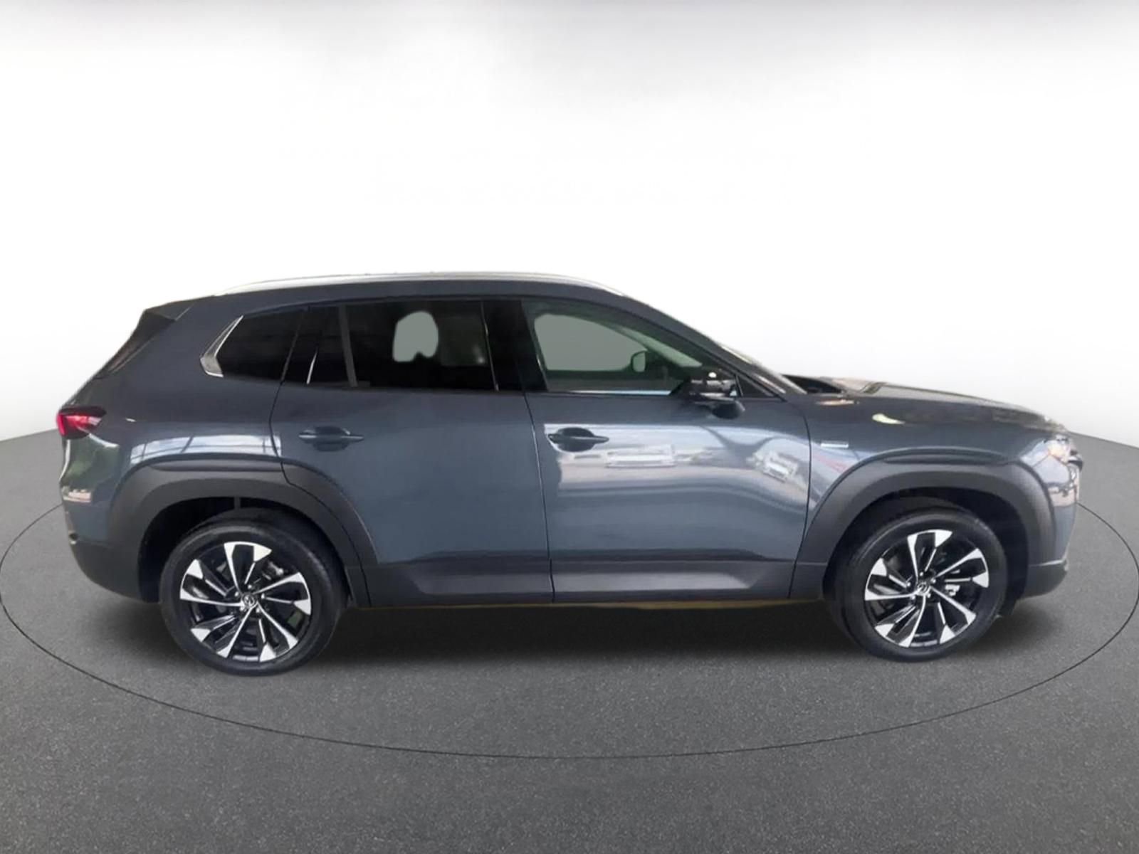 Thumbnail: 2025 Mazda CX-50 - 16