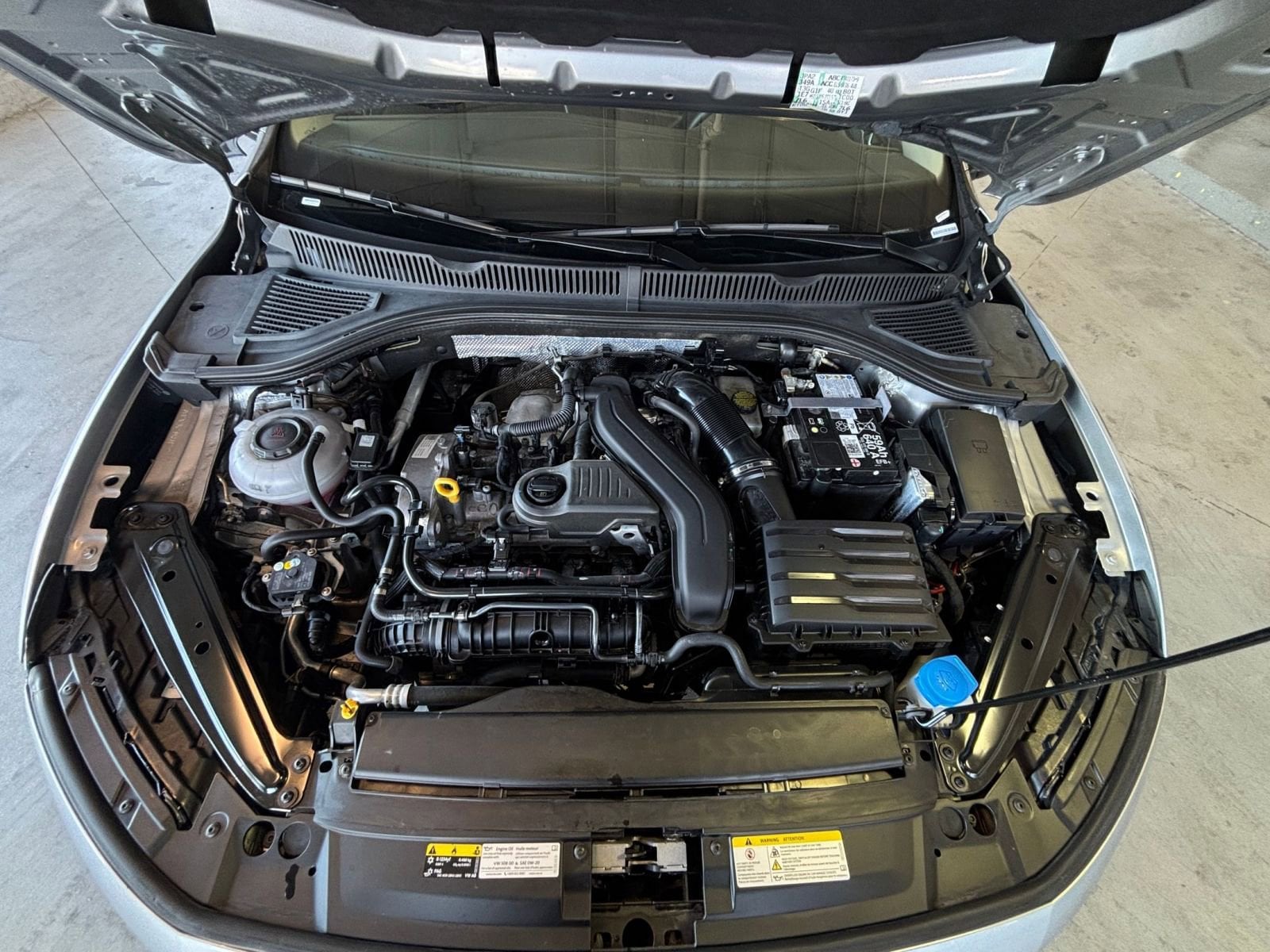 Thumbnail: 2025 Volkswagen Jetta - 33