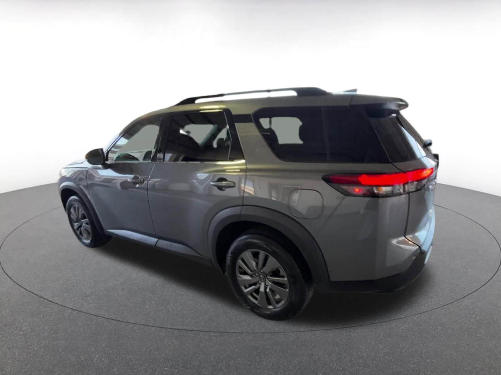 Thumbnail: 2025 Nissan Pathfinder - 10