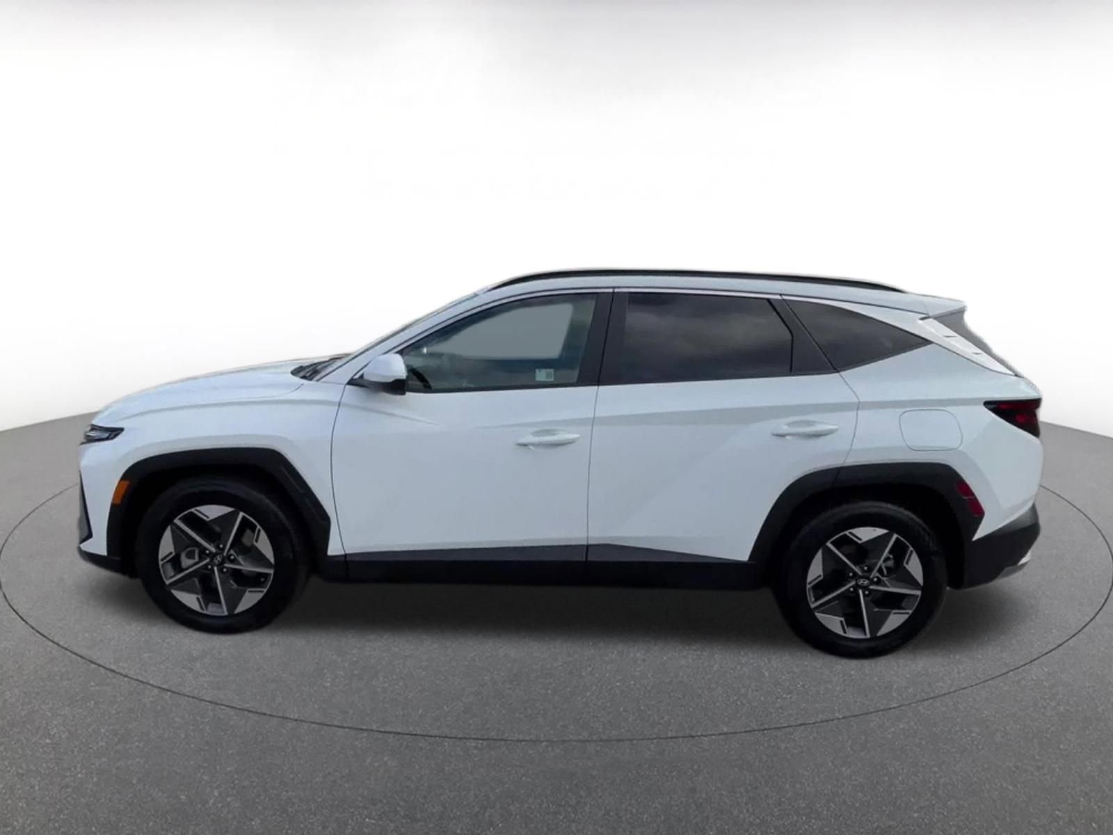 Thumbnail: 2025 Hyundai Tucson - 8