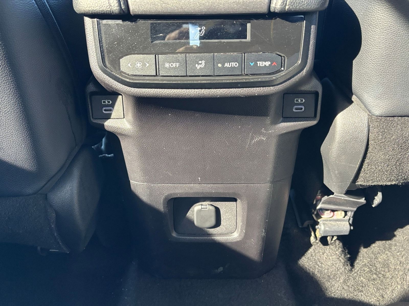 Thumbnail: 2025 Toyota Grand Highlander - 30