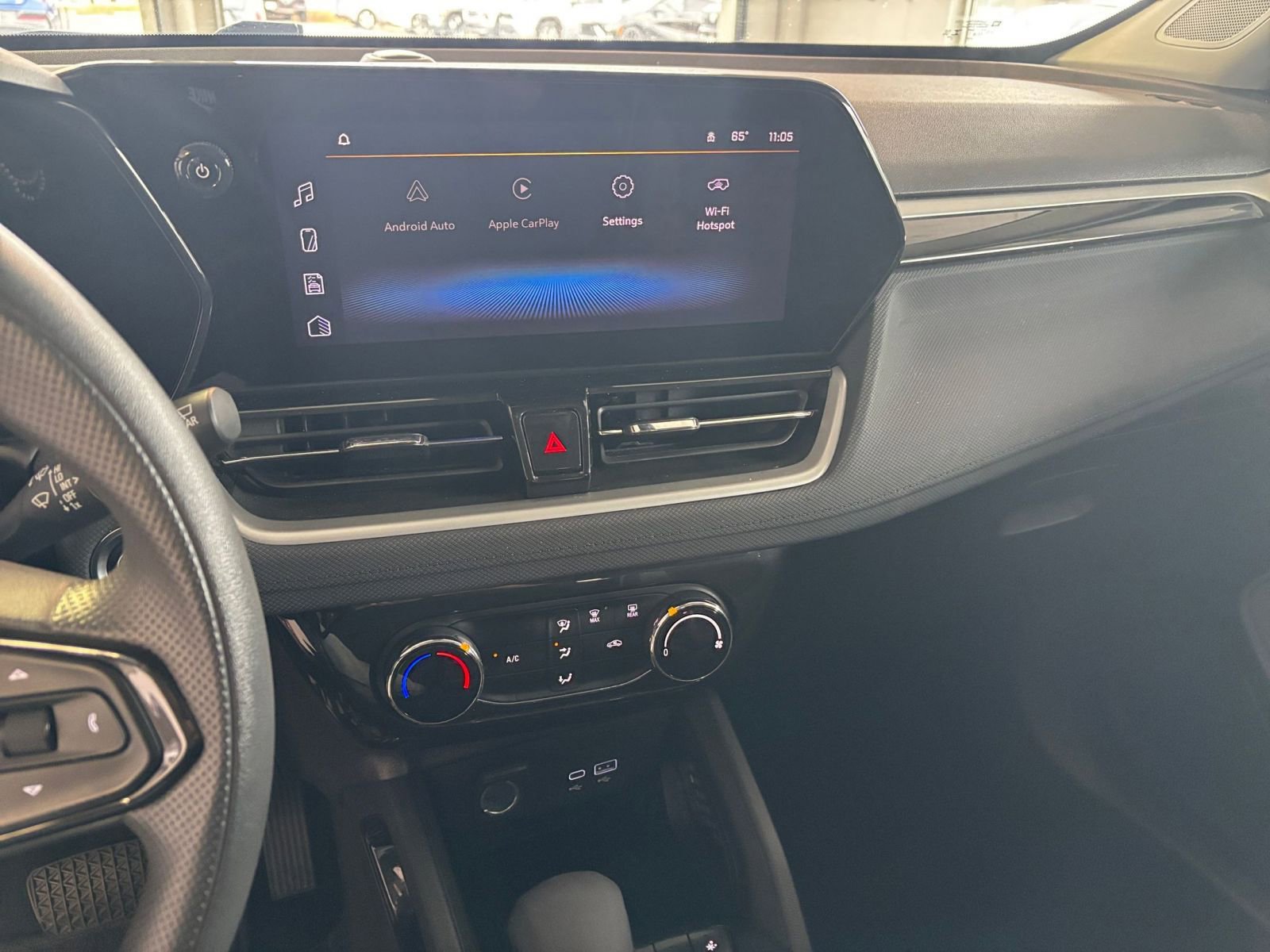 Thumbnail: 2025 Chevrolet TrailBlazer - 27