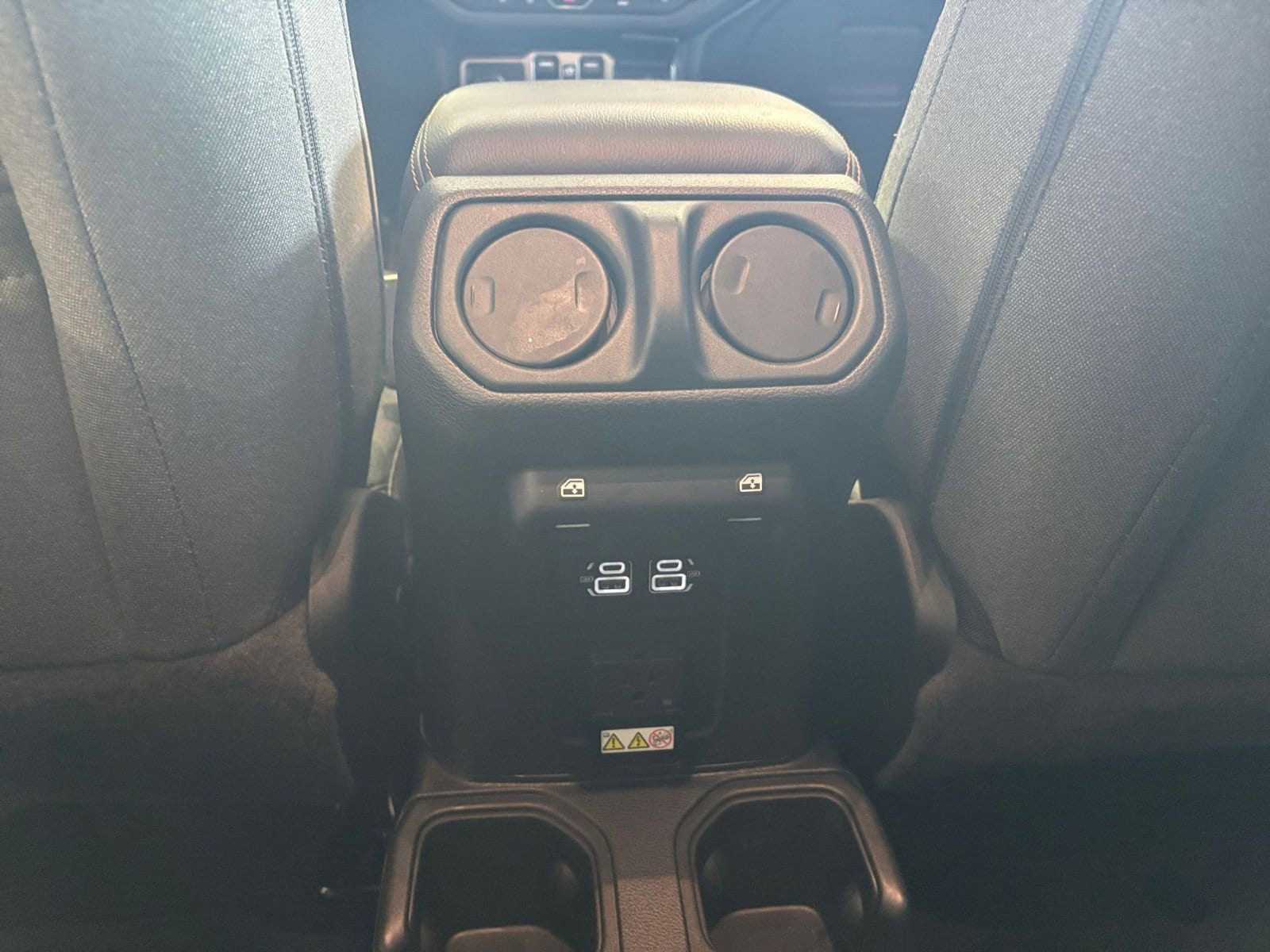 Thumbnail: 2025 Jeep Wrangler - 23