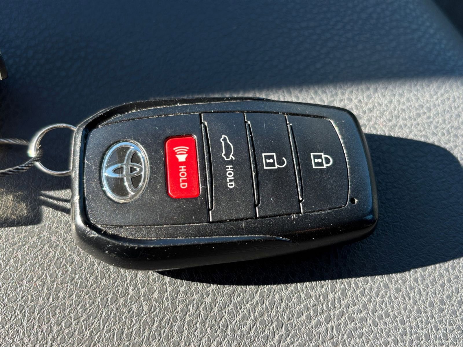 Thumbnail: 2025 Toyota Camry - 22