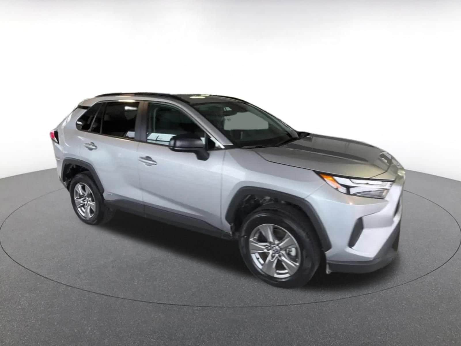 Thumbnail: 2025 Toyota RAV4 - 2