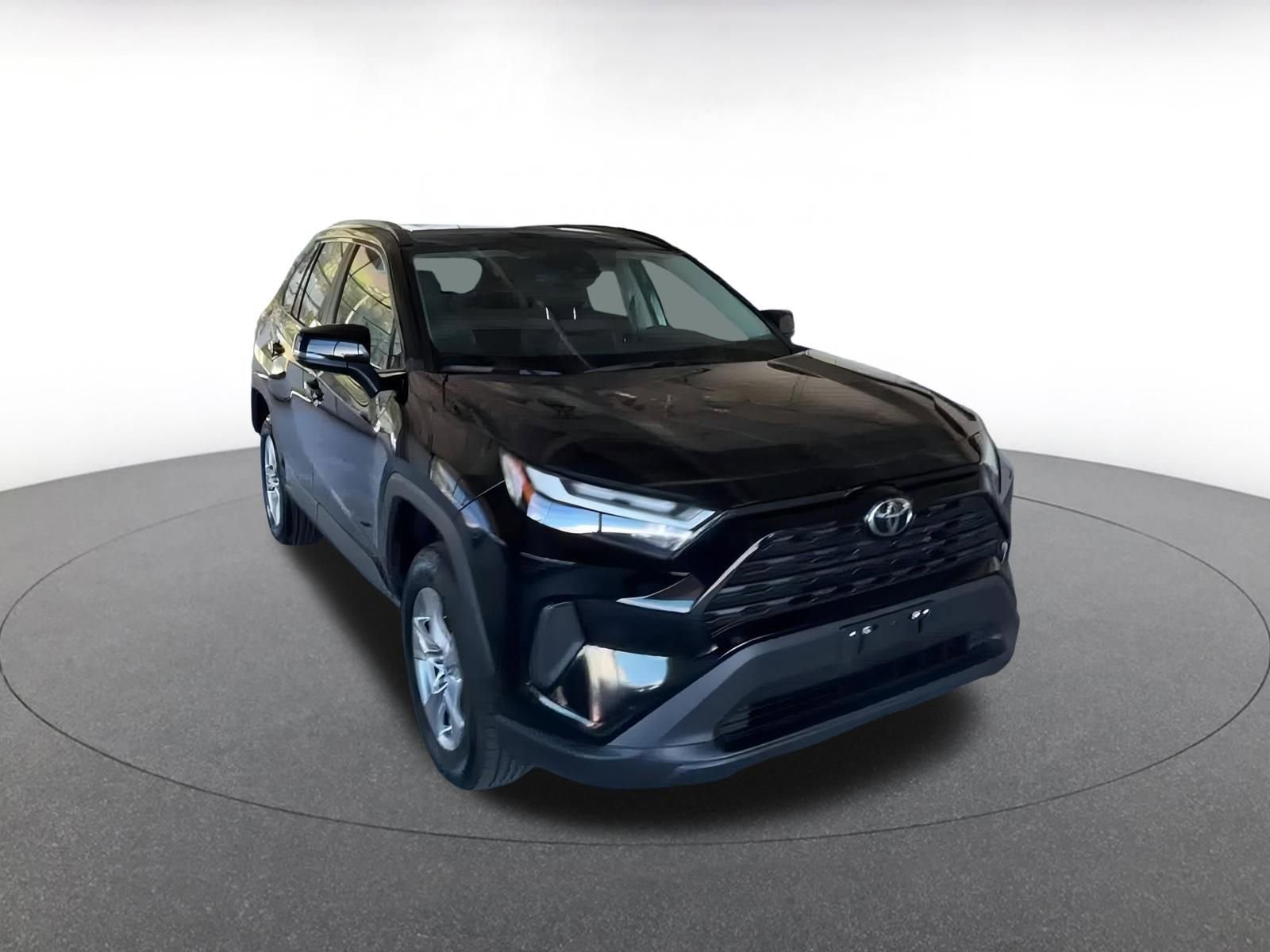 Thumbnail: 2025 Toyota RAV4 - 5