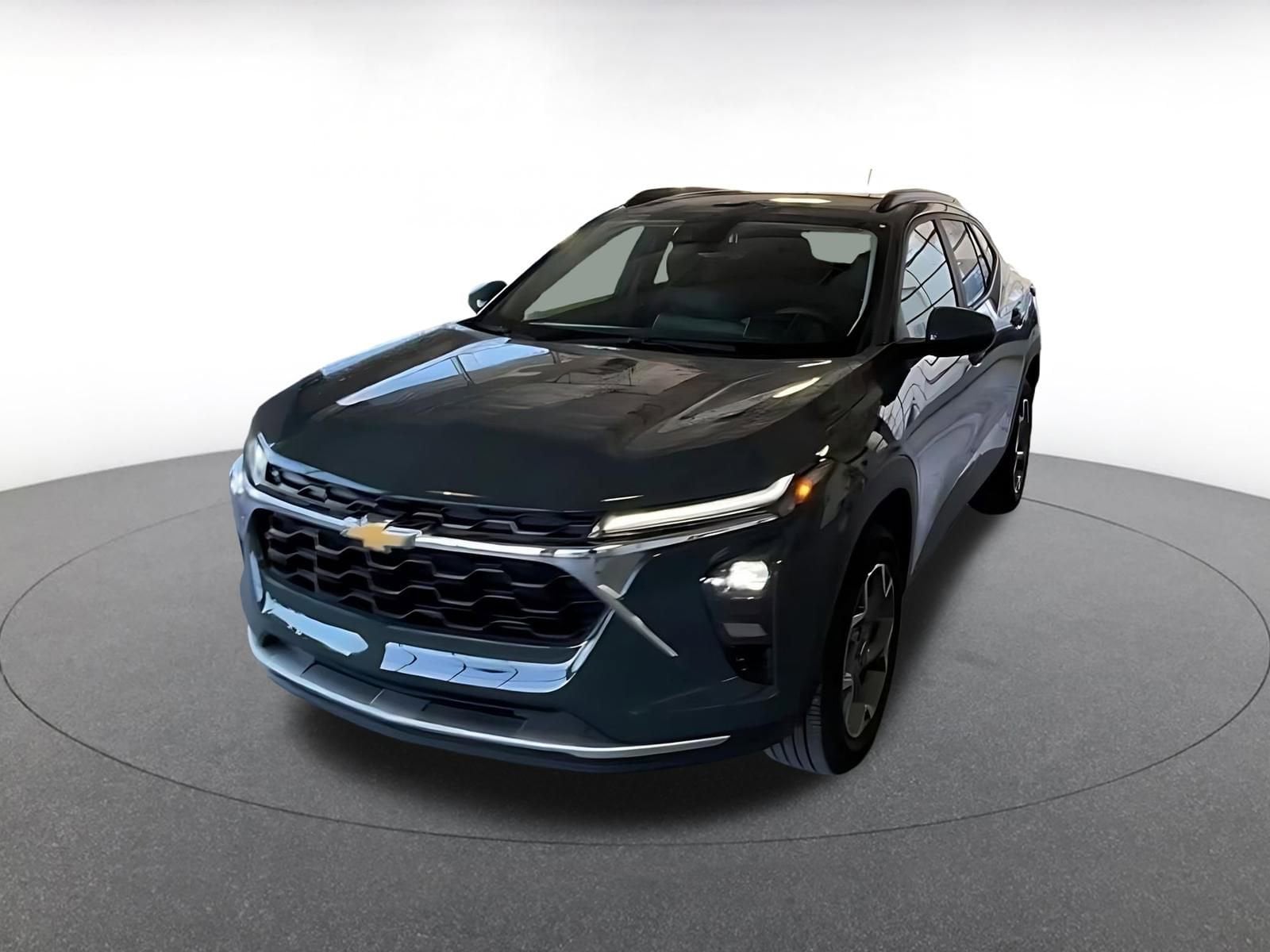 Thumbnail: 2025 Chevrolet Trax - 6