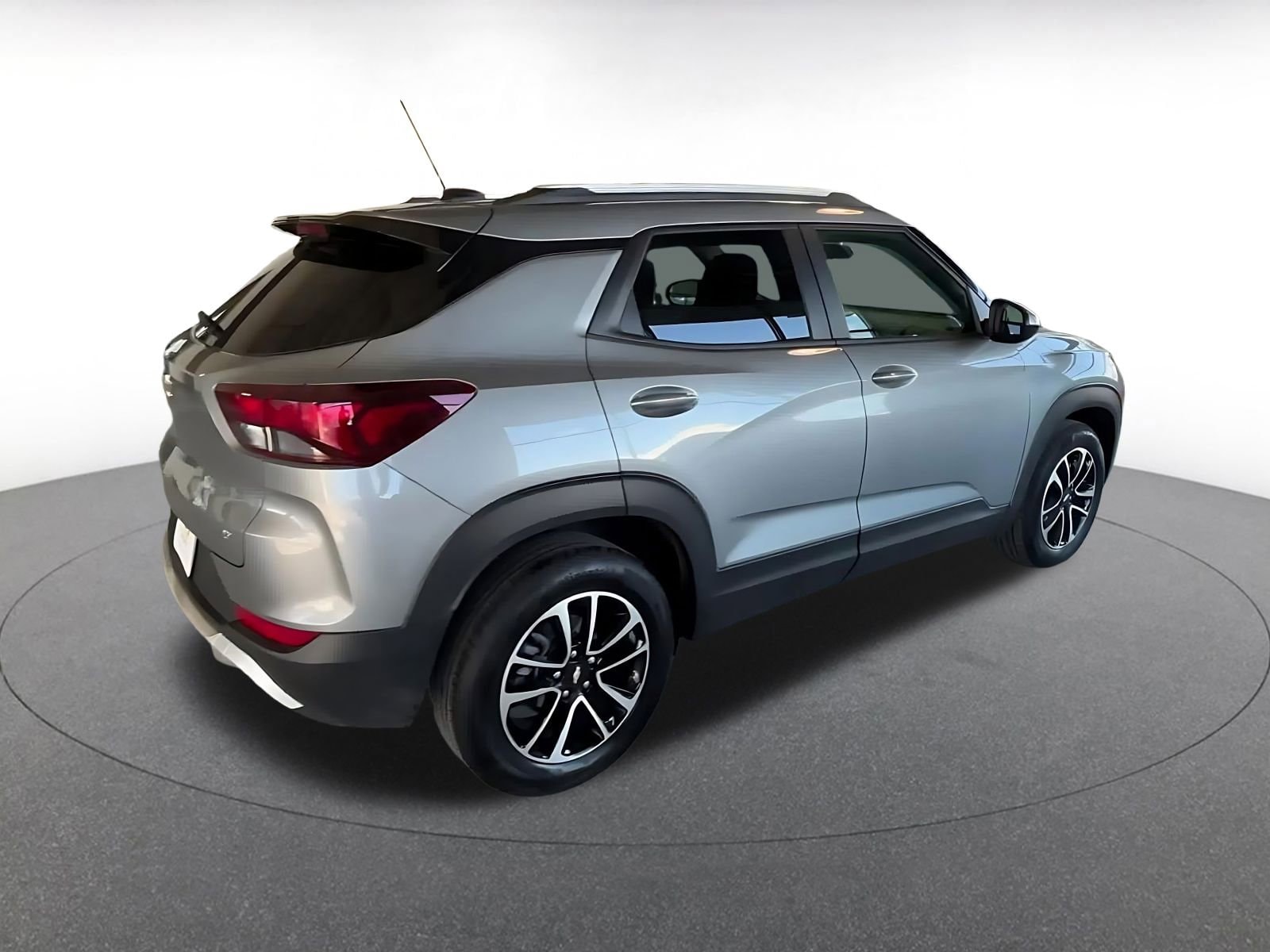 Thumbnail: 2025 Chevrolet TrailBlazer - 15