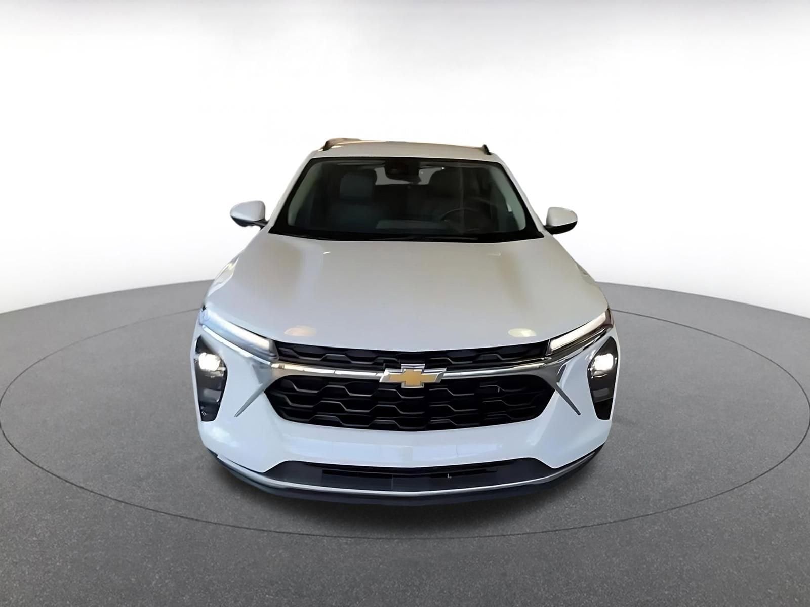 Thumbnail: 2025 Chevrolet Trax - 5